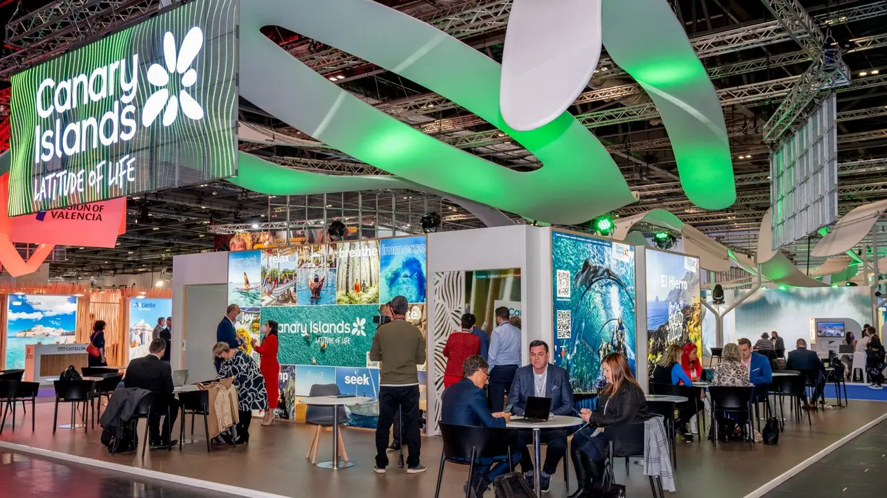 Wold Travel Market WTM 021121-26(1)