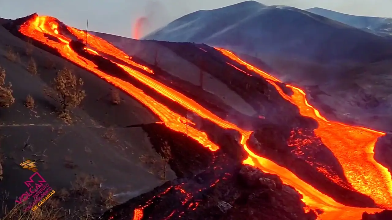 Coladas Volc&aacute;n La Palma 2021-11-29 a las 20