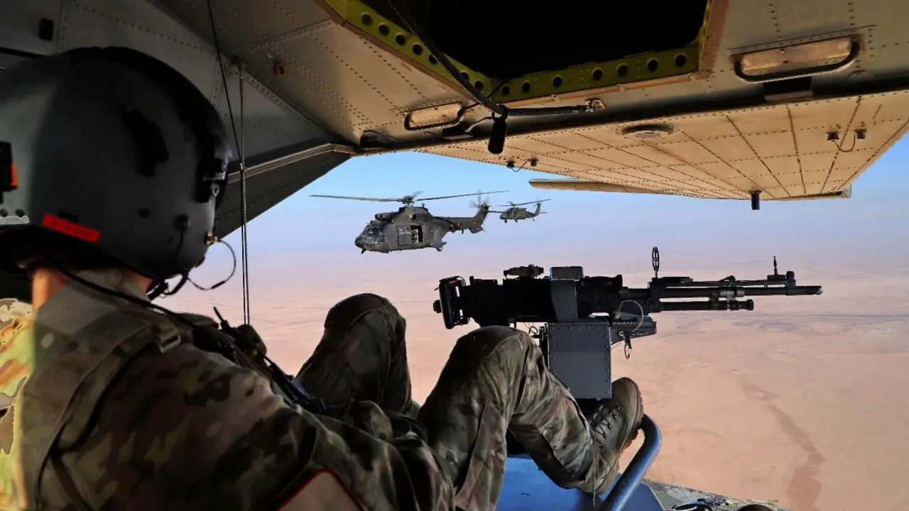 Militares BHELMA VI 4(1)