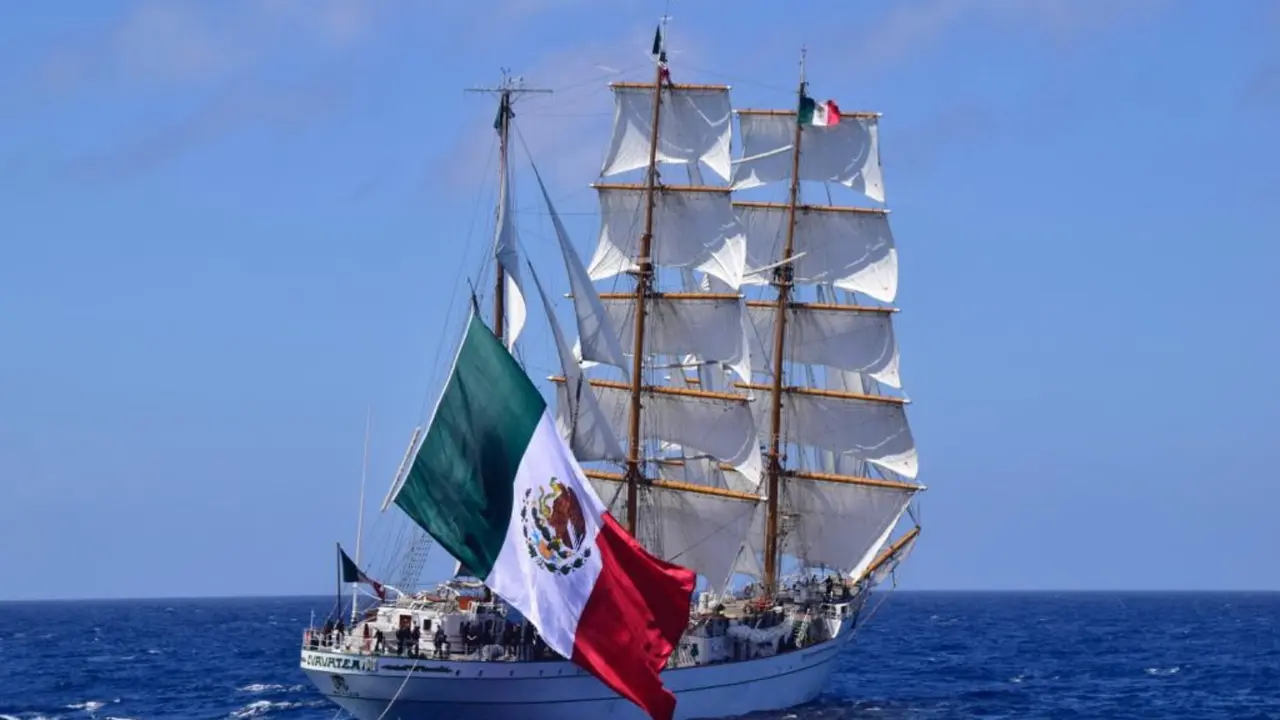 buque escuela mexico Cuauth&eacute;moc 2