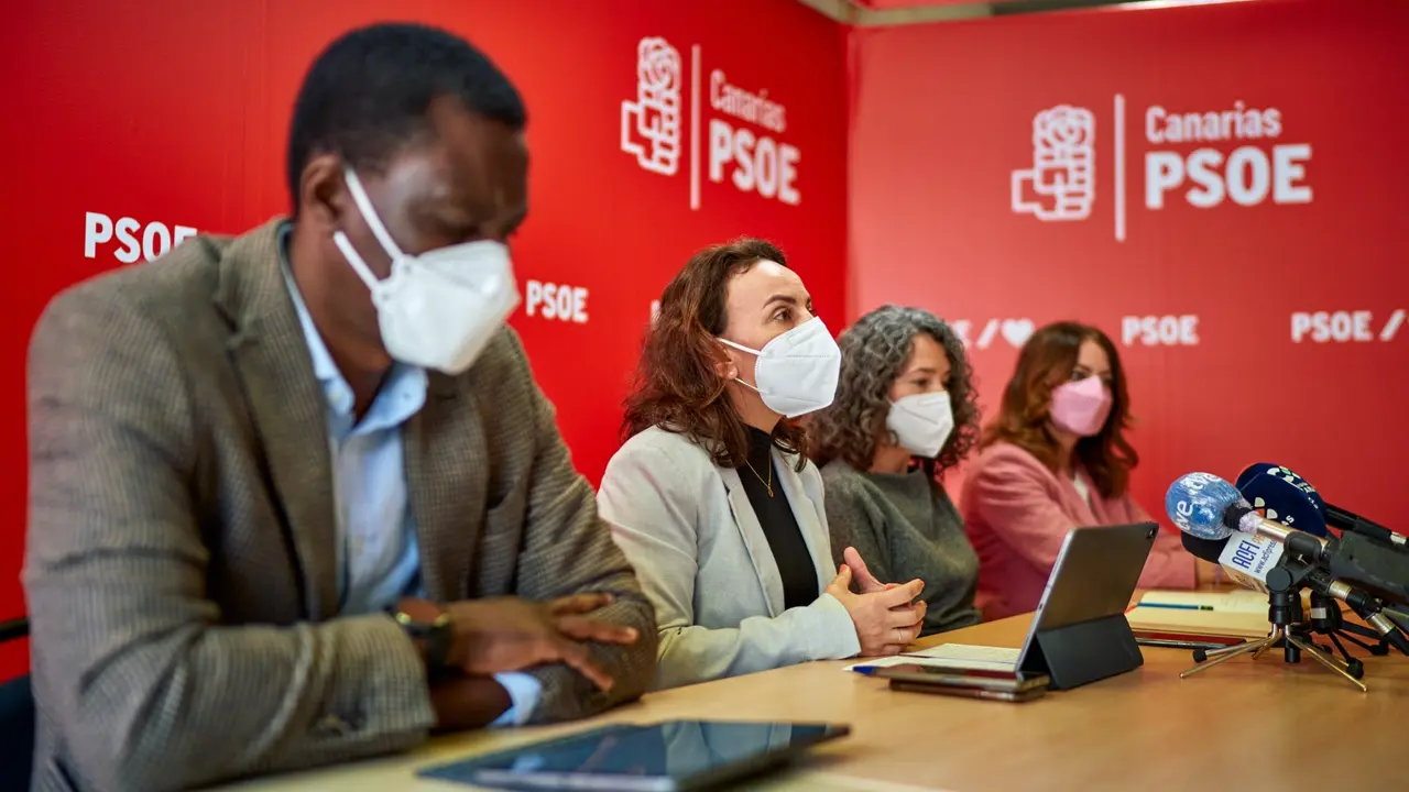 Los representantes socialistas durante el encuentro