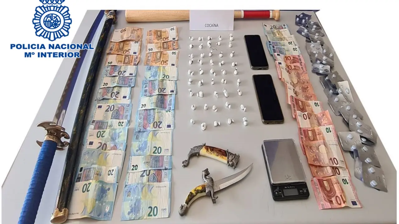 Polic&iacute;a Los Alisios DROGA_Fotor