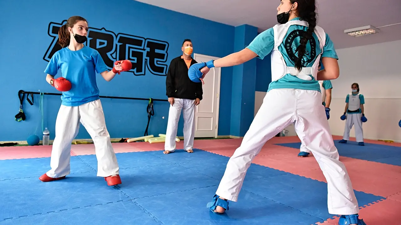 KARATE003(1)