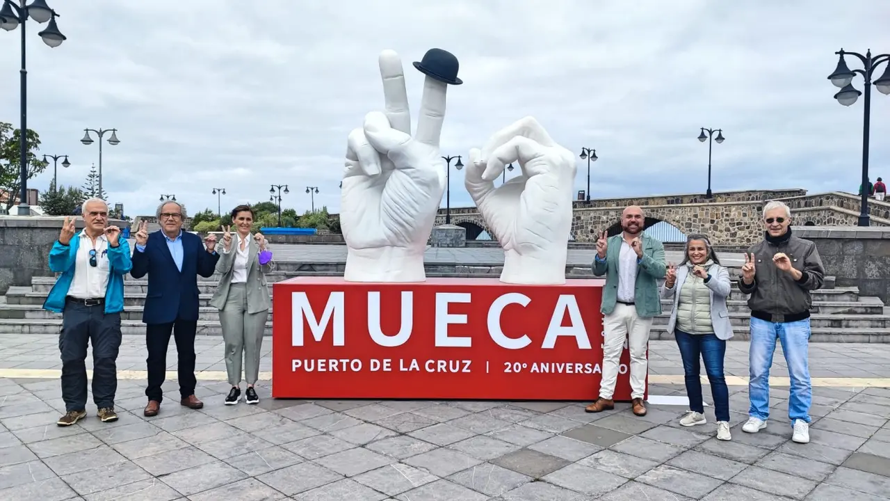 Puerto Cruz Mueca foto photocall