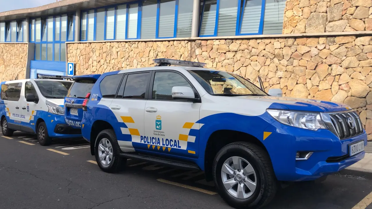 Polic&iacute;a Local Gu&iacute;a de Isora Nuevo veh&iacute;culo