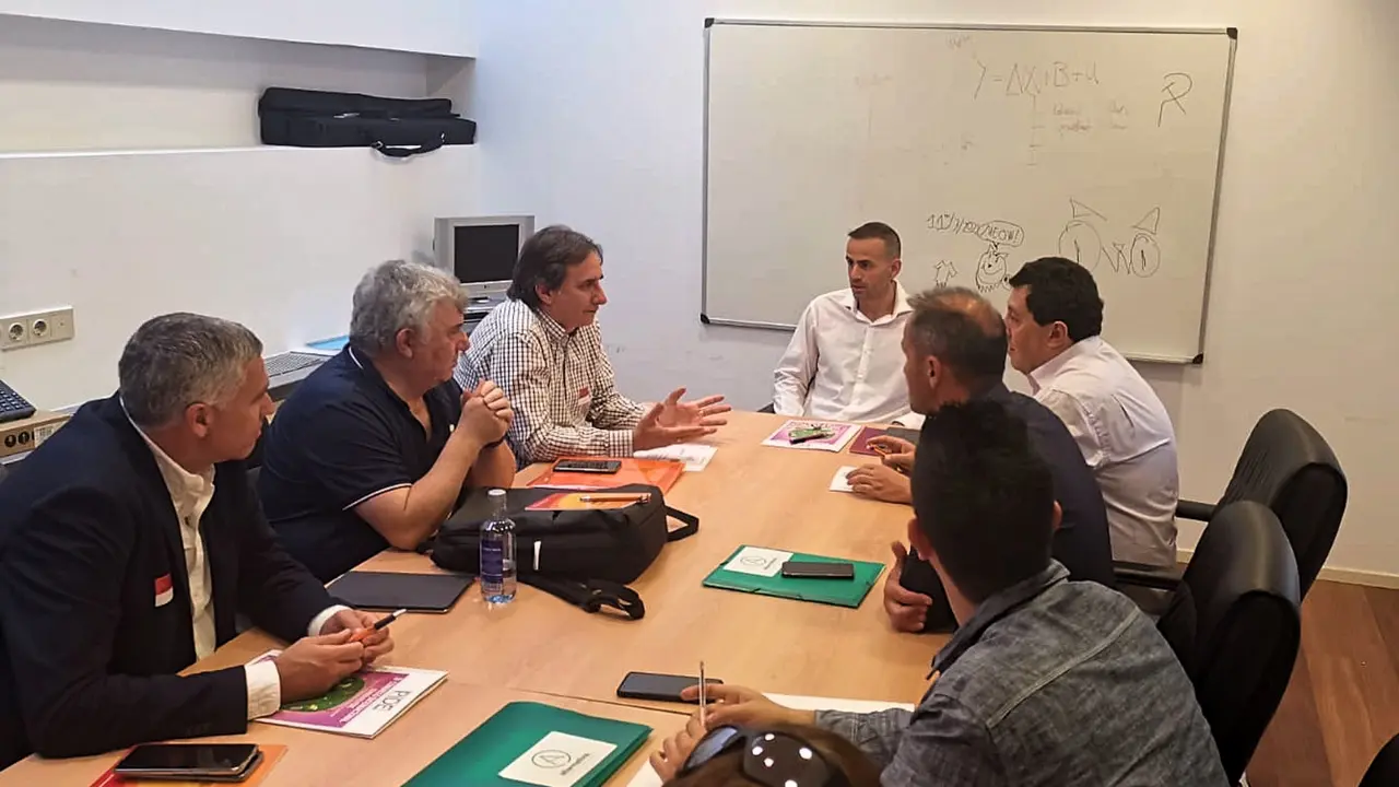 REUNI&Oacute;N PODEMOS