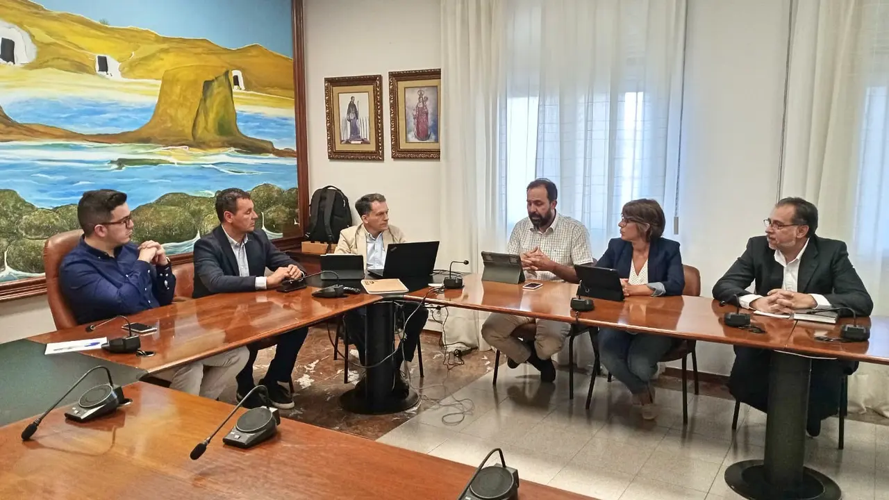 Arico reunion-poligono-industrial-las-eras