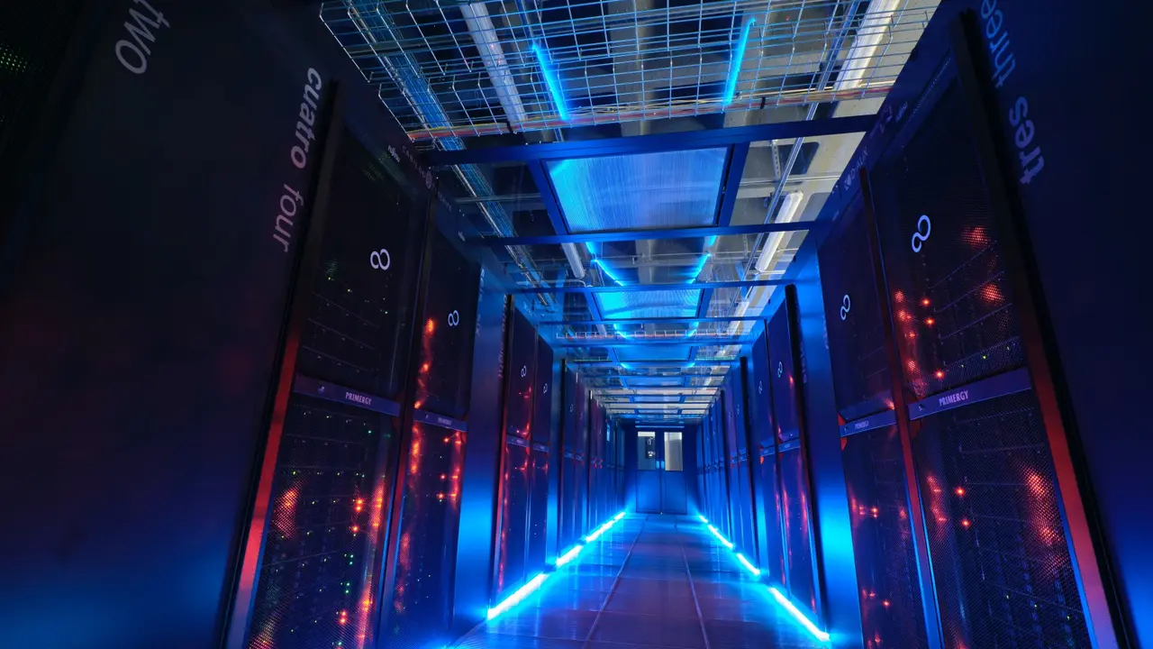 visita Enrique Arriaga al ITER Superordenador Lenovo