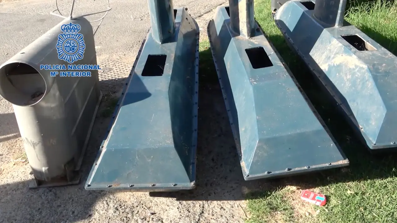 Polic&iacute;a nacional drones drogas semisumergibles