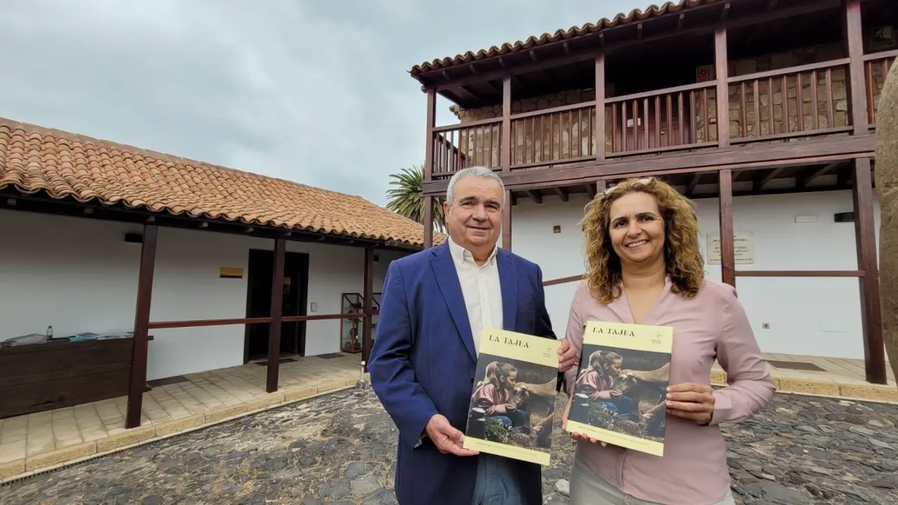 LA TAJEA OK(1)
