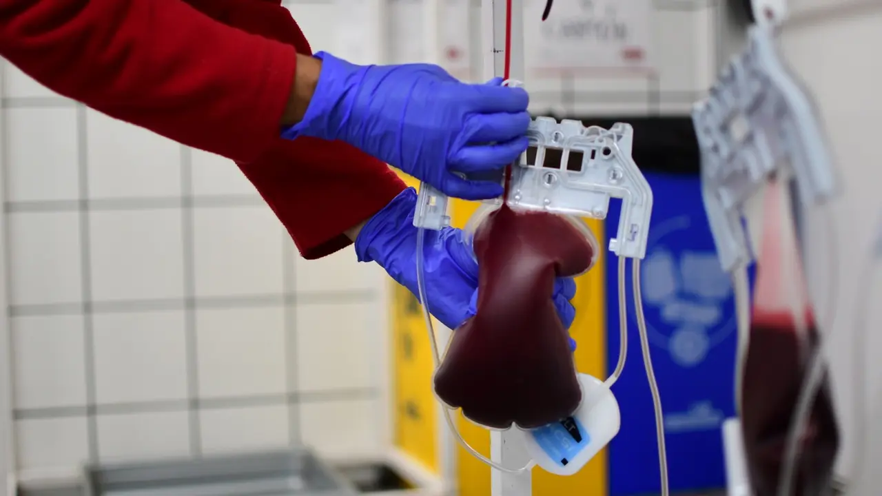 Donaci&oacute;n Bolsa de sangre(1)