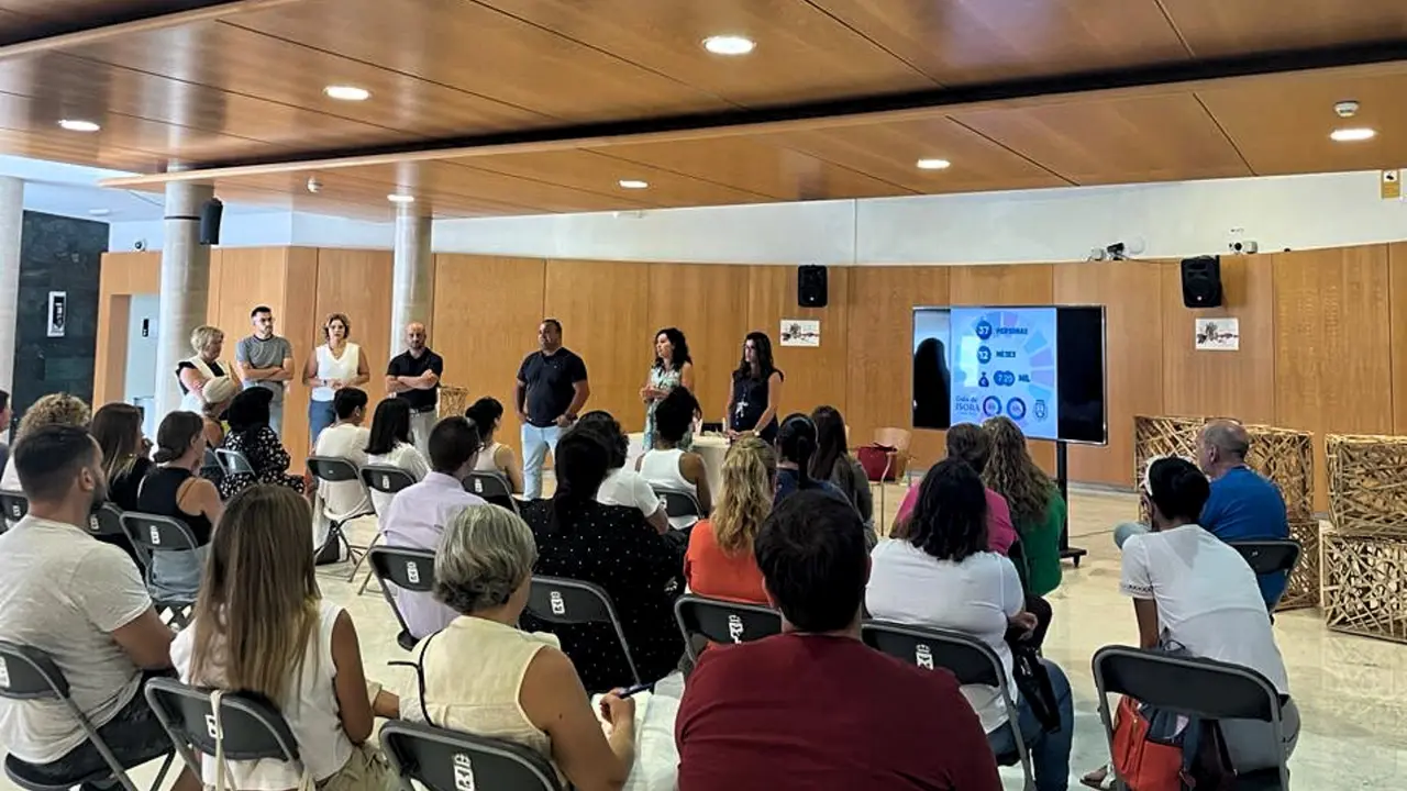 Gu&iacute;a de Isora Cabildo empleo (2)