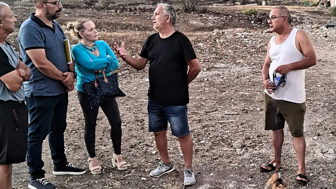 CC Arona Visita al n&uacute;cleo de Guargacho