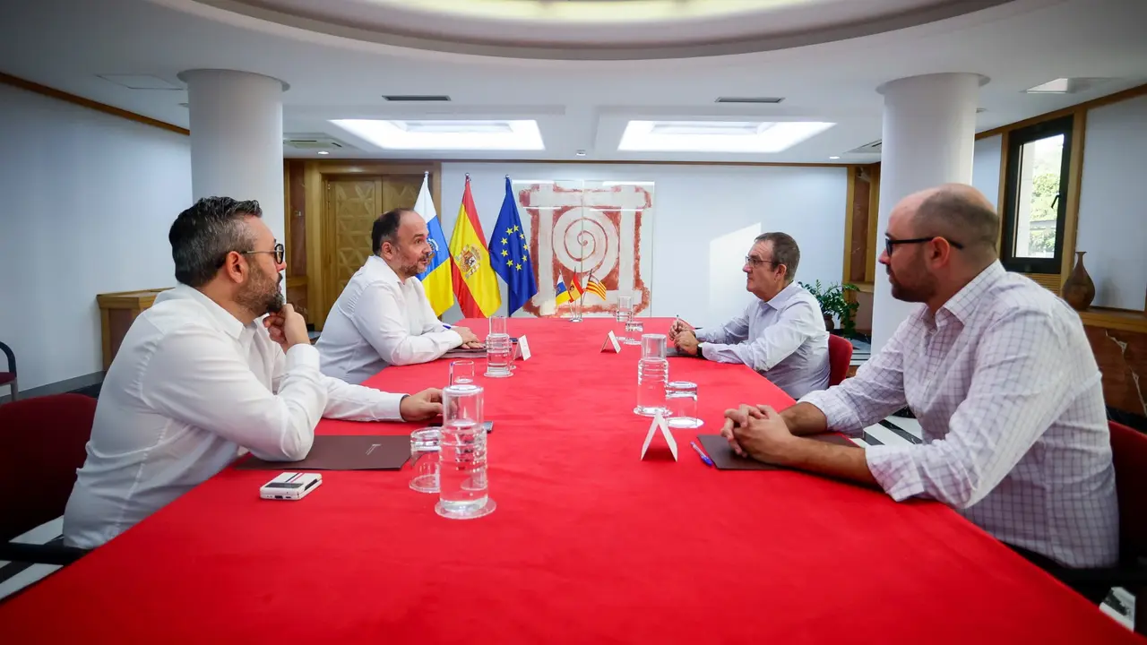Reuni&oacute;n Canarias-Baleares 281022 3(1)