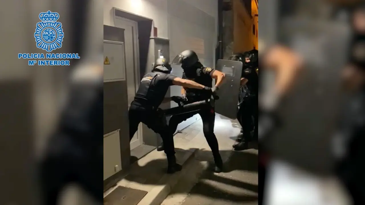 Polic&iacute;a Narcos Tenerife