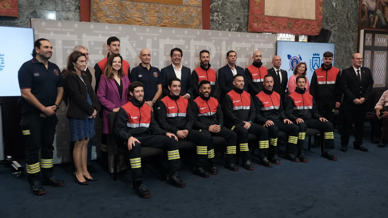 202310111 pedro martin isabel garc&iacute;a rub&eacute;n fern&aacute;ndez nuevos bomberos (1)