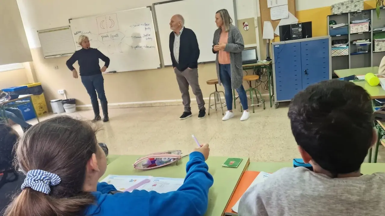 Enfermera en un colegio