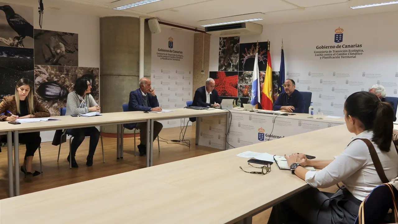 Comisi&oacute;n afectados ley costas 1(1)