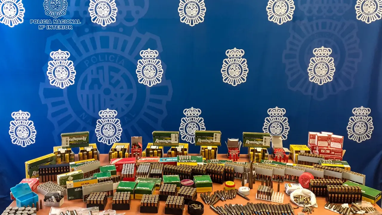 Armas munici&oacute;n Polic&iacute;a nacional (1)