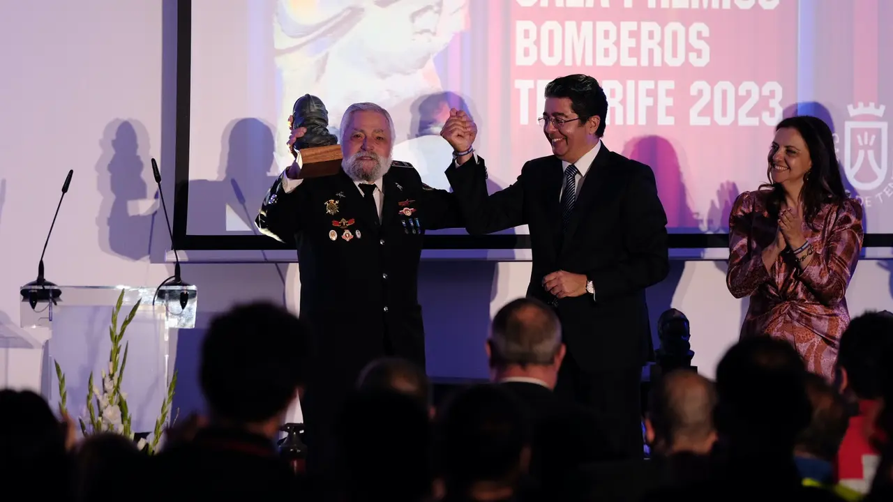 20230310 pedro martin gala bomberos (7)(1)