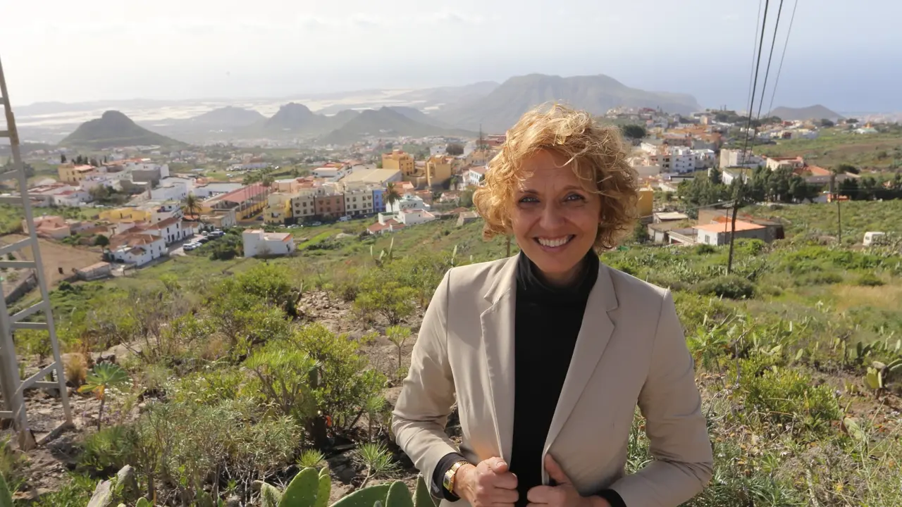 Clari P&eacute;rez CC Zona de median&iacute;as de Arona