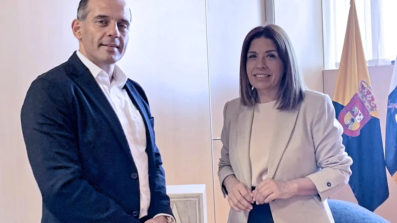 CARMEN HERNA&igrave;NDEZ Y JUAN VERDE