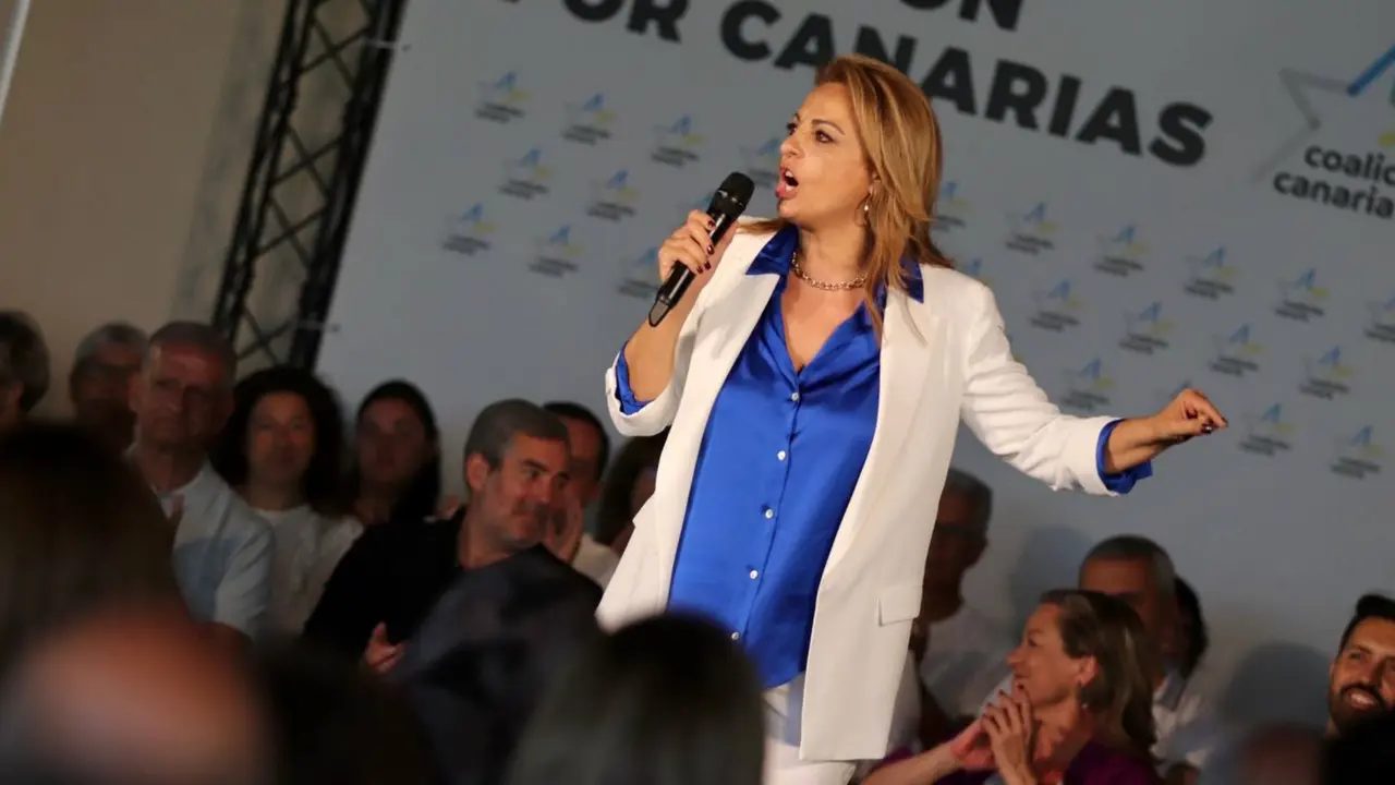 Cristina Valido(1)
