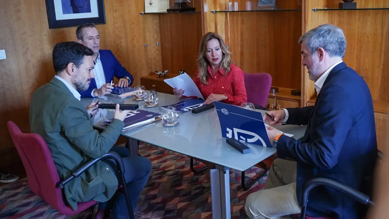 Cabildo-Visita presidente del Gobierno de Canarias(1)