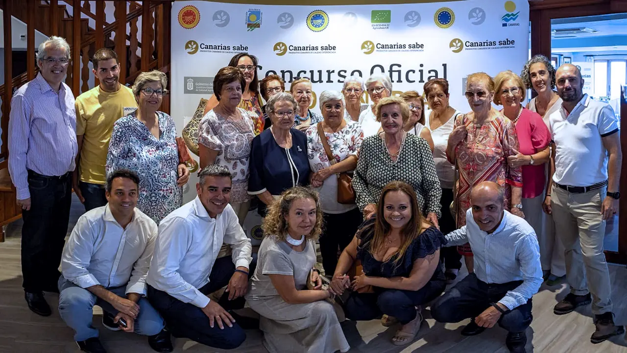 Gofio foto familia cata de mayores(1)