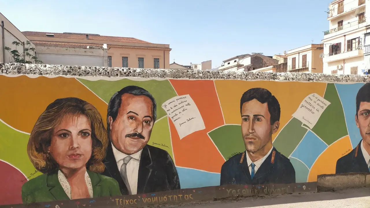 Mural Falcone _095750(1)
