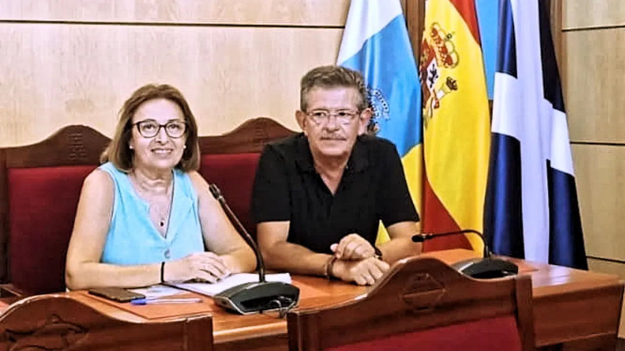Angela Cruz y Emilio Atienzar, concejales de CC