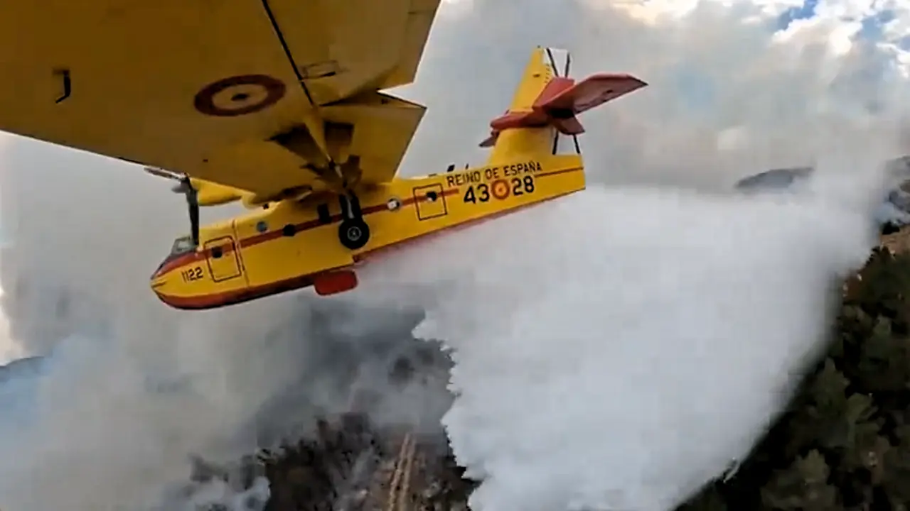 Incendio tenerife 2023-08-18 a las 23