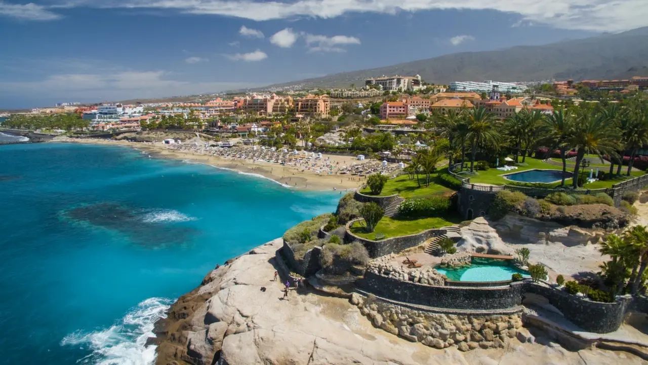 El Costa Adeje la mayor&iacute;a de compradores son extranjeros.