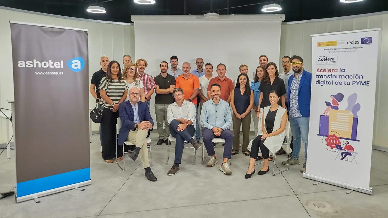 Ashotel Red.es Acelera Pymes 23-10-05