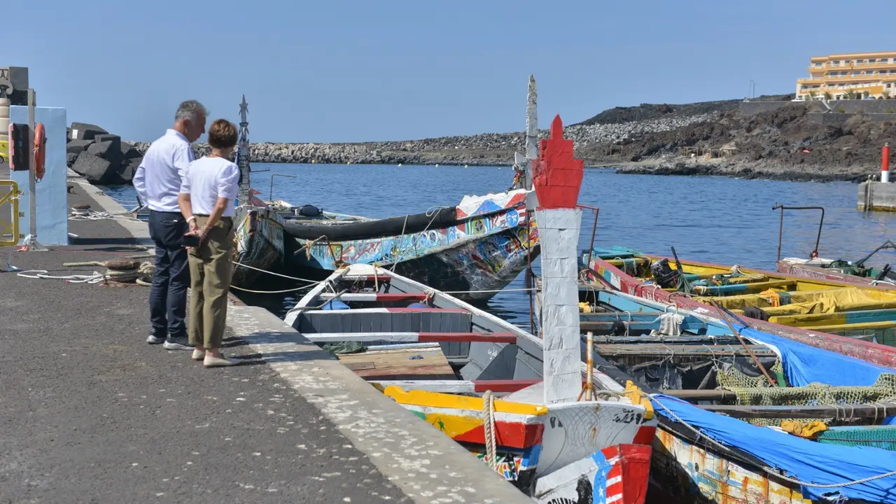 Psoe VISITA EL HIERRO1
