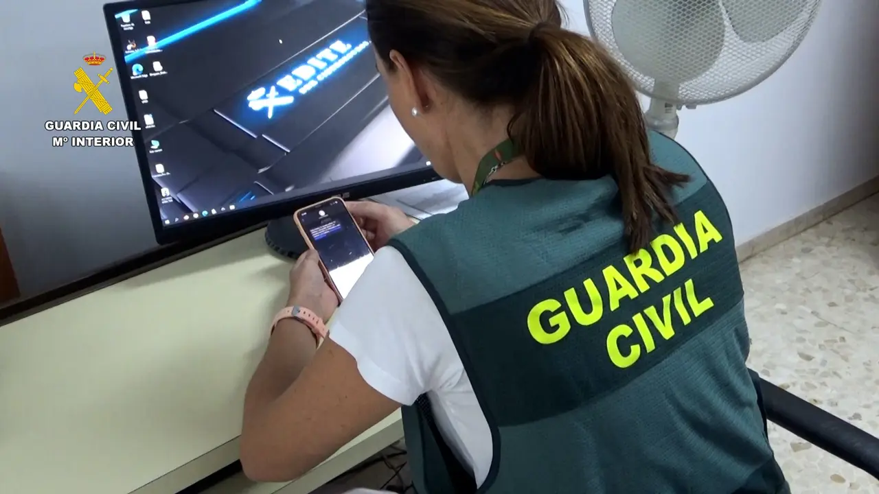 Guardia Civil munkid_granada_02(1)