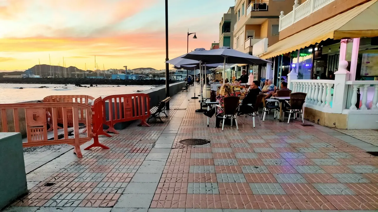 Paseo mar&iacute;timo de Las galletas