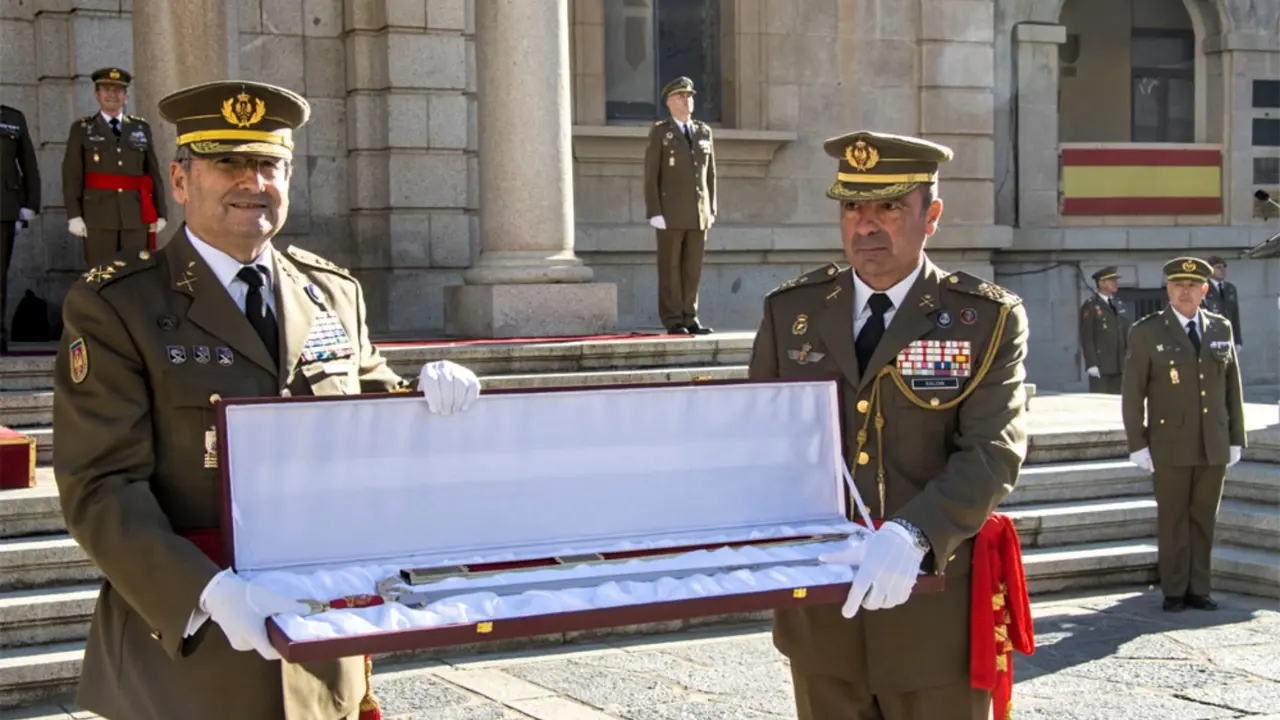 9553-general-salom-premio-gran-capitan(1)