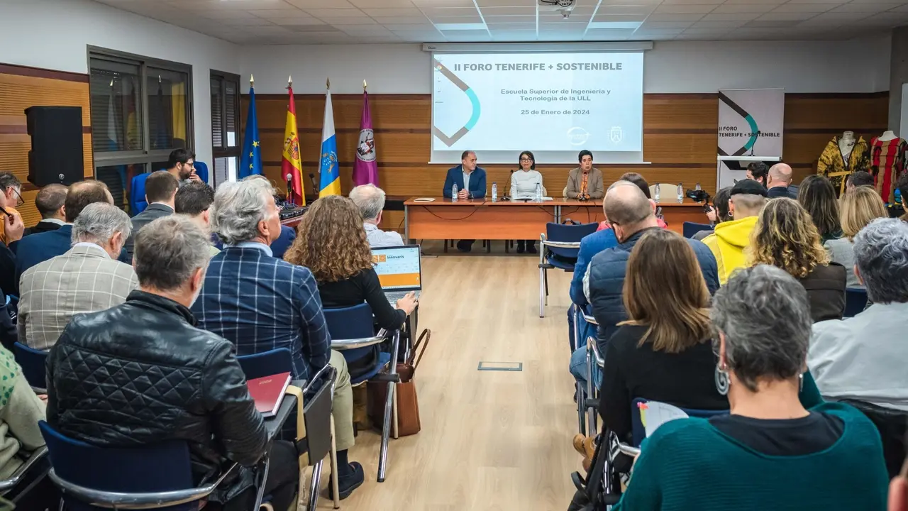 FOTO INAUGURACI&Oacute;N FORO TENERIFE SOSTENIBLE 2
