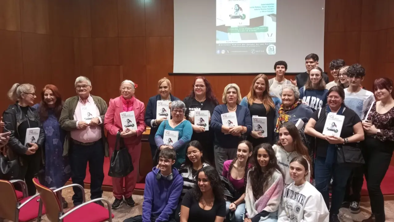 Presentaci&oacute;n '101 relatos de Periodismo',