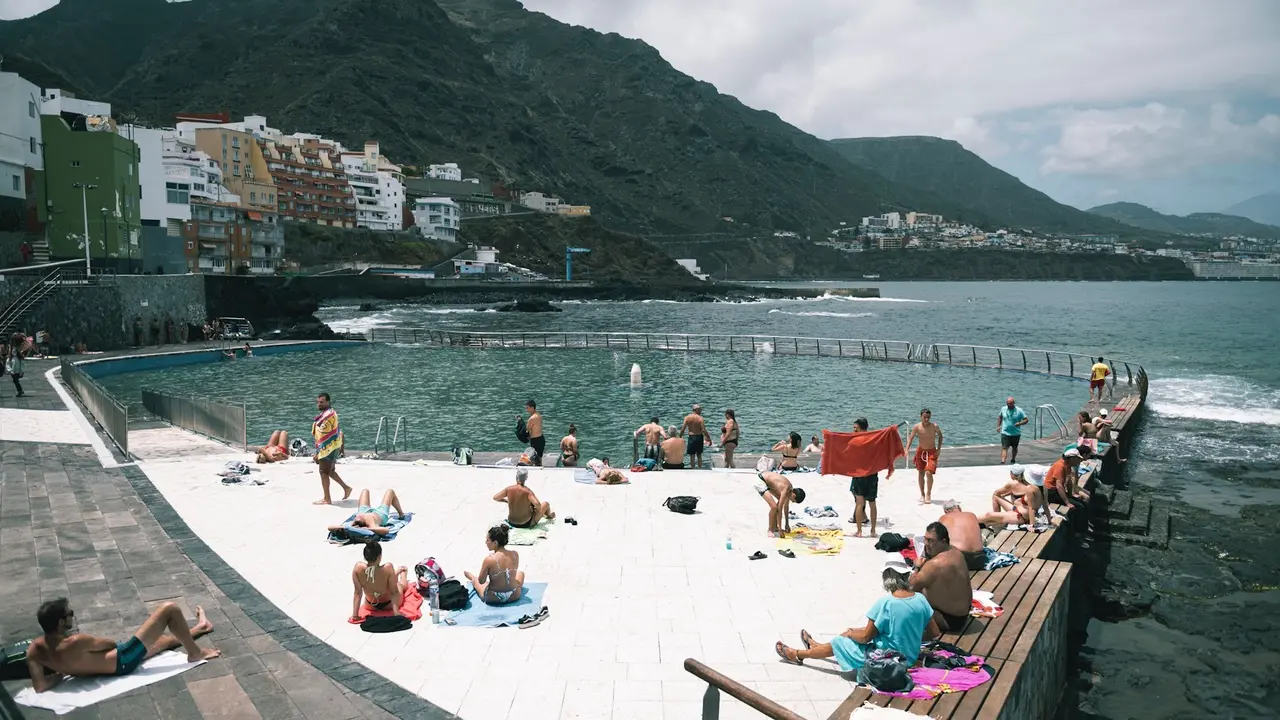 La Laguna Bajamar Piscina de El Arenisco(1)