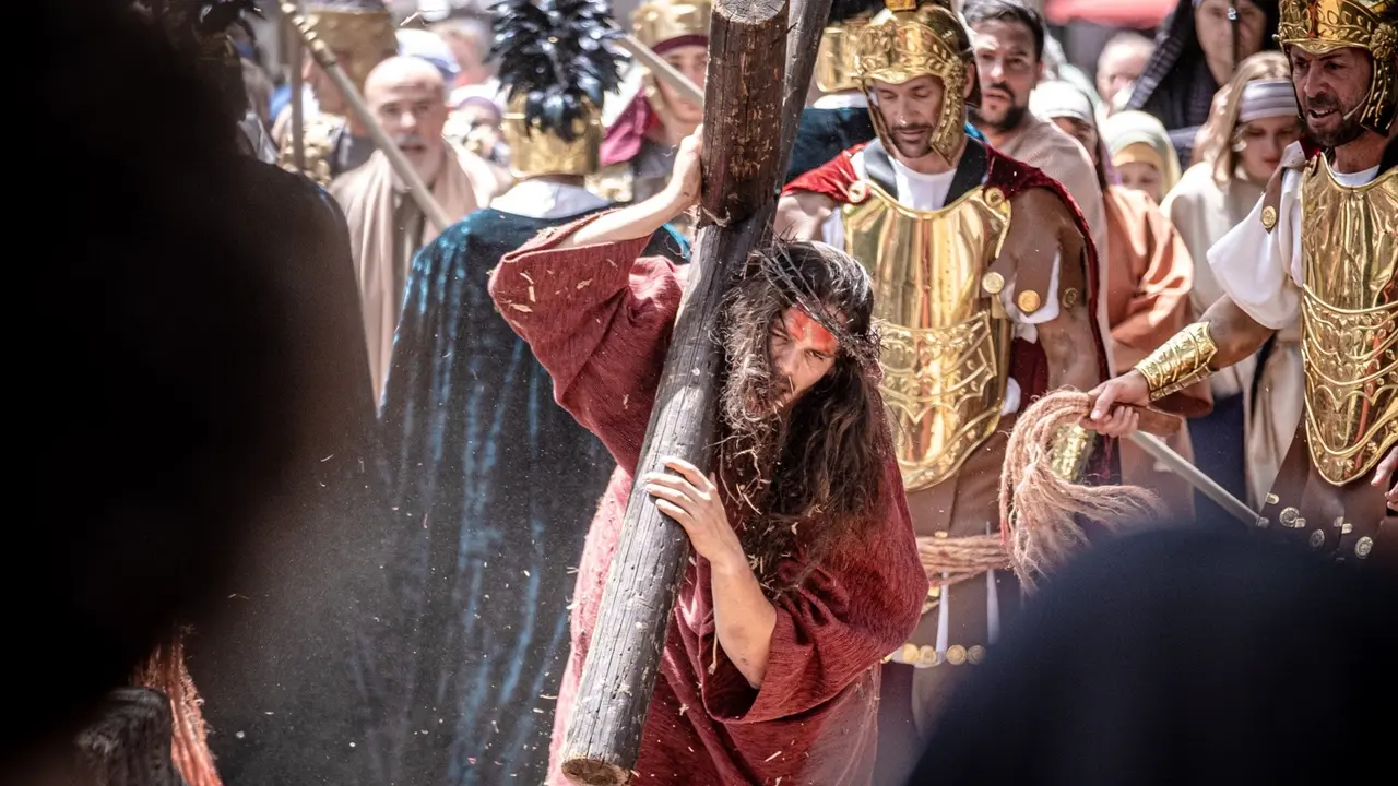 La Pasion-250 _red_3000px(1)