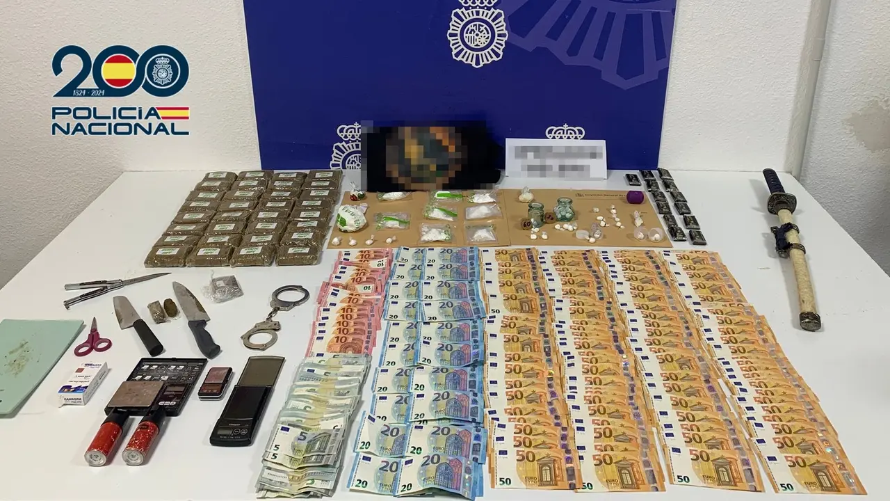 Polic&iacute;a Nacional _DROGA LA CUESTA(1)