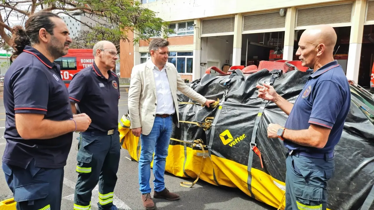 Bomberos coche el&eacute;ctrico 00(1)