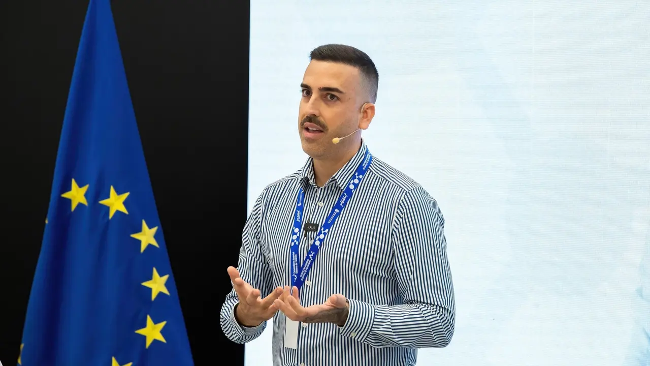 Director general de Juventud0