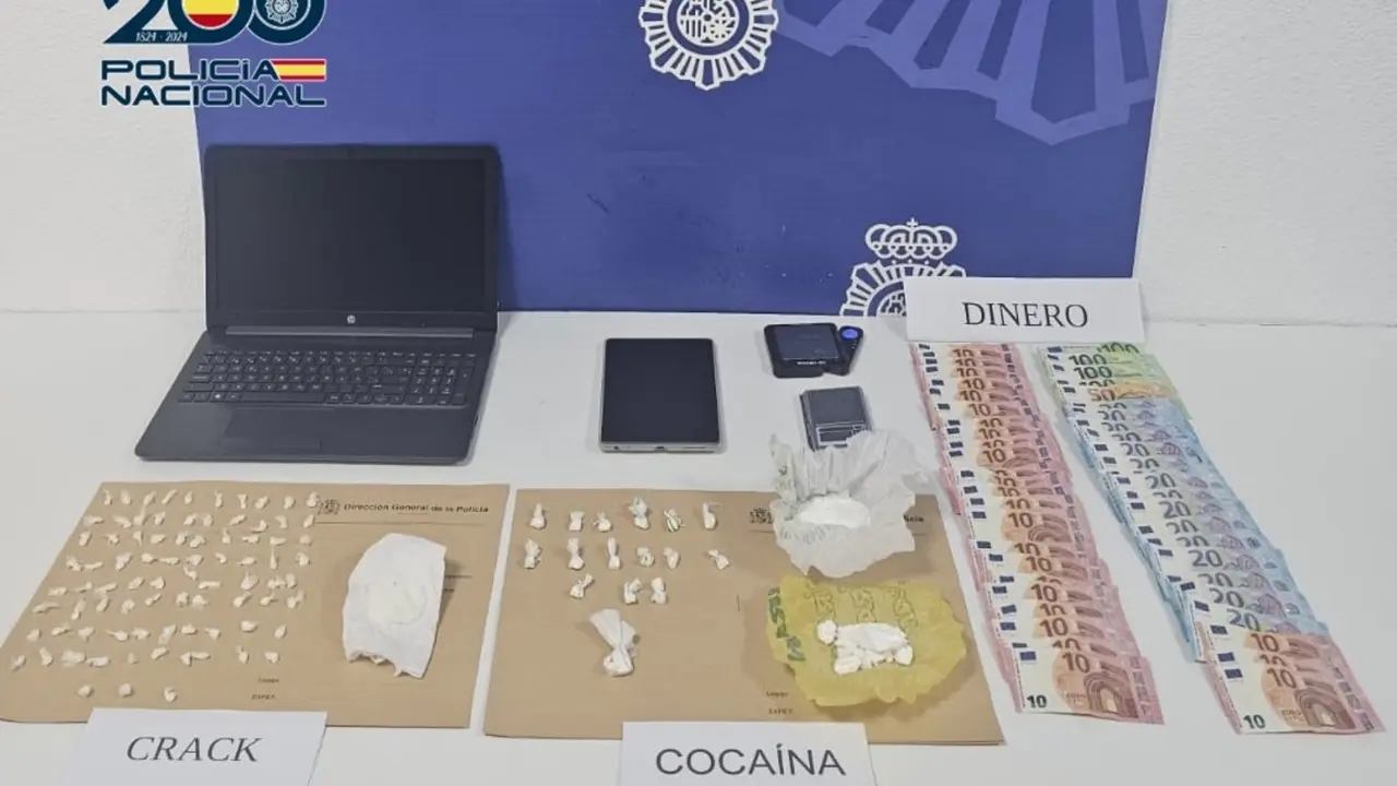 Coca Polic&iacute;a Nacional