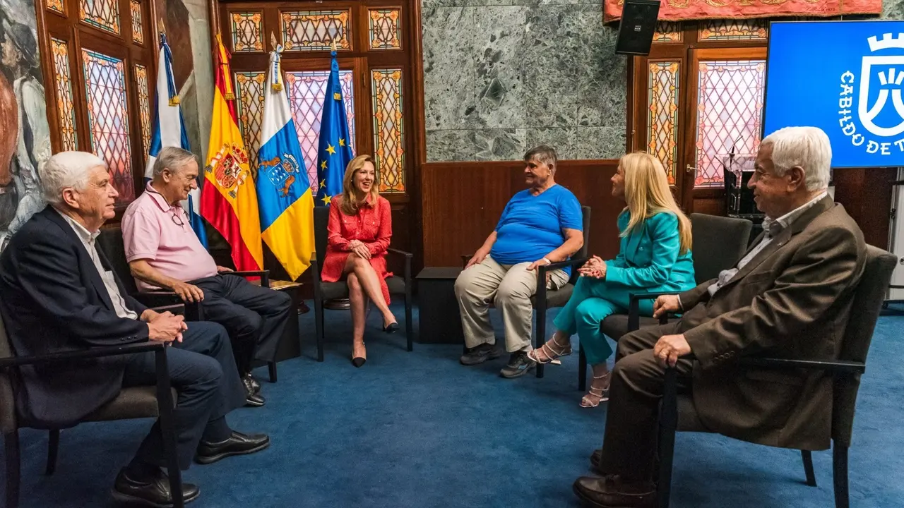 FOTO PREMIOS CANARIAS Y MEDALLAS DE ORO 2024 OK