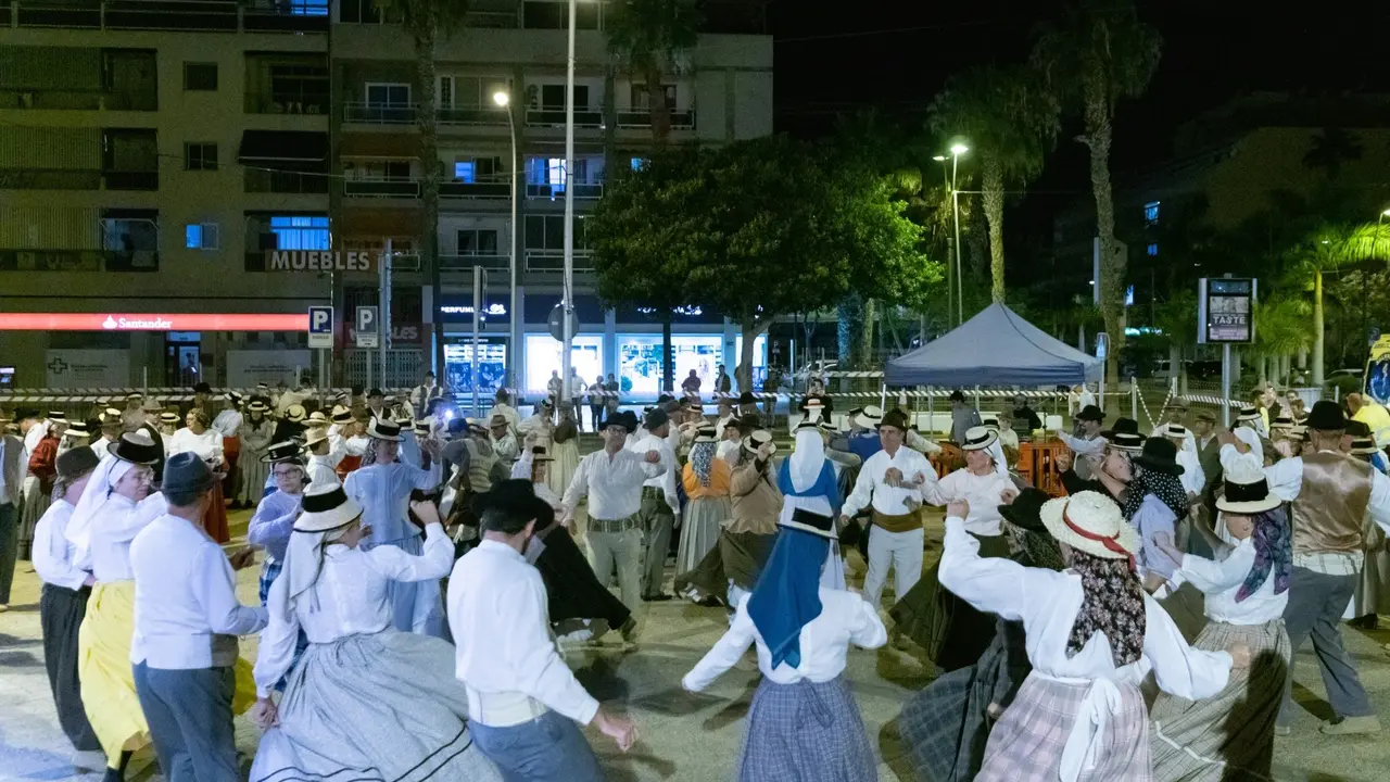Arona Baile Magos(1)