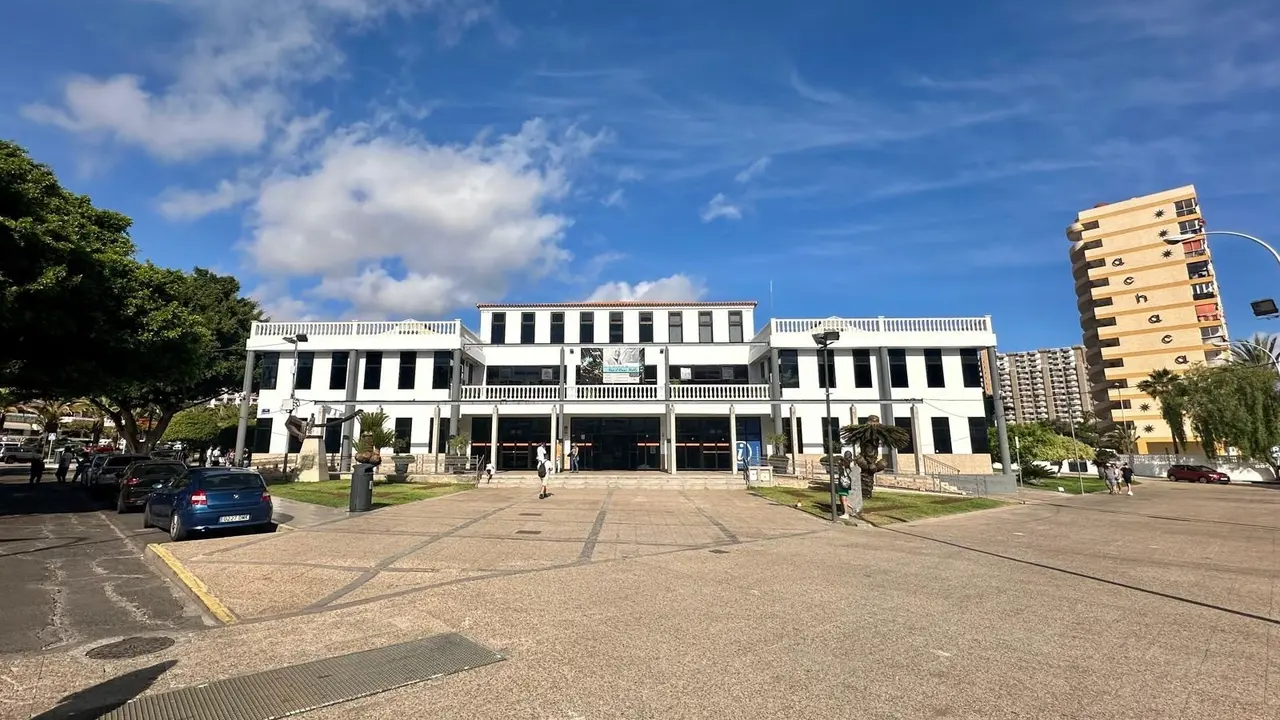 Centro Cultural LOS CRISTIANOS(1)