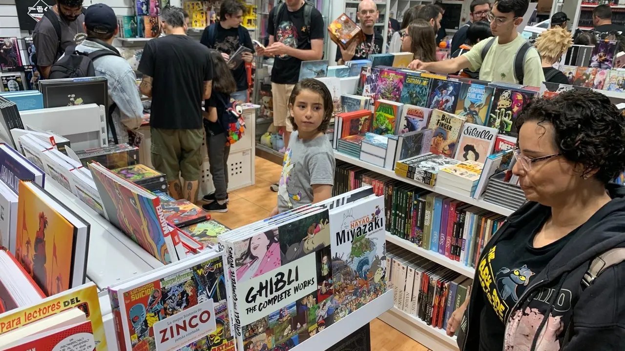 Comic D&Iacute;A FOTO 1